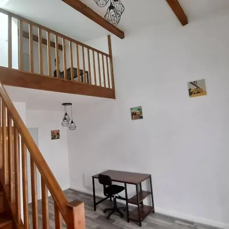 Agreable Et Moderne Centre Lejlighed