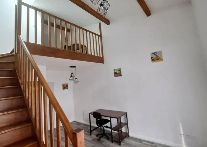 Agreable Et Moderne Centre Apartament