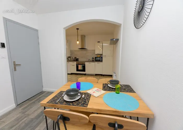 Agreable Et Moderne Centre Tulon