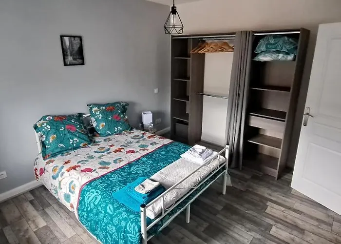 Agreable Et Moderne Centre Apartament Tulon